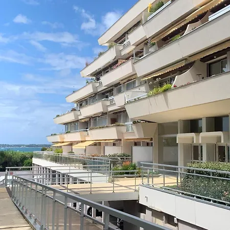 Apartment Emile *